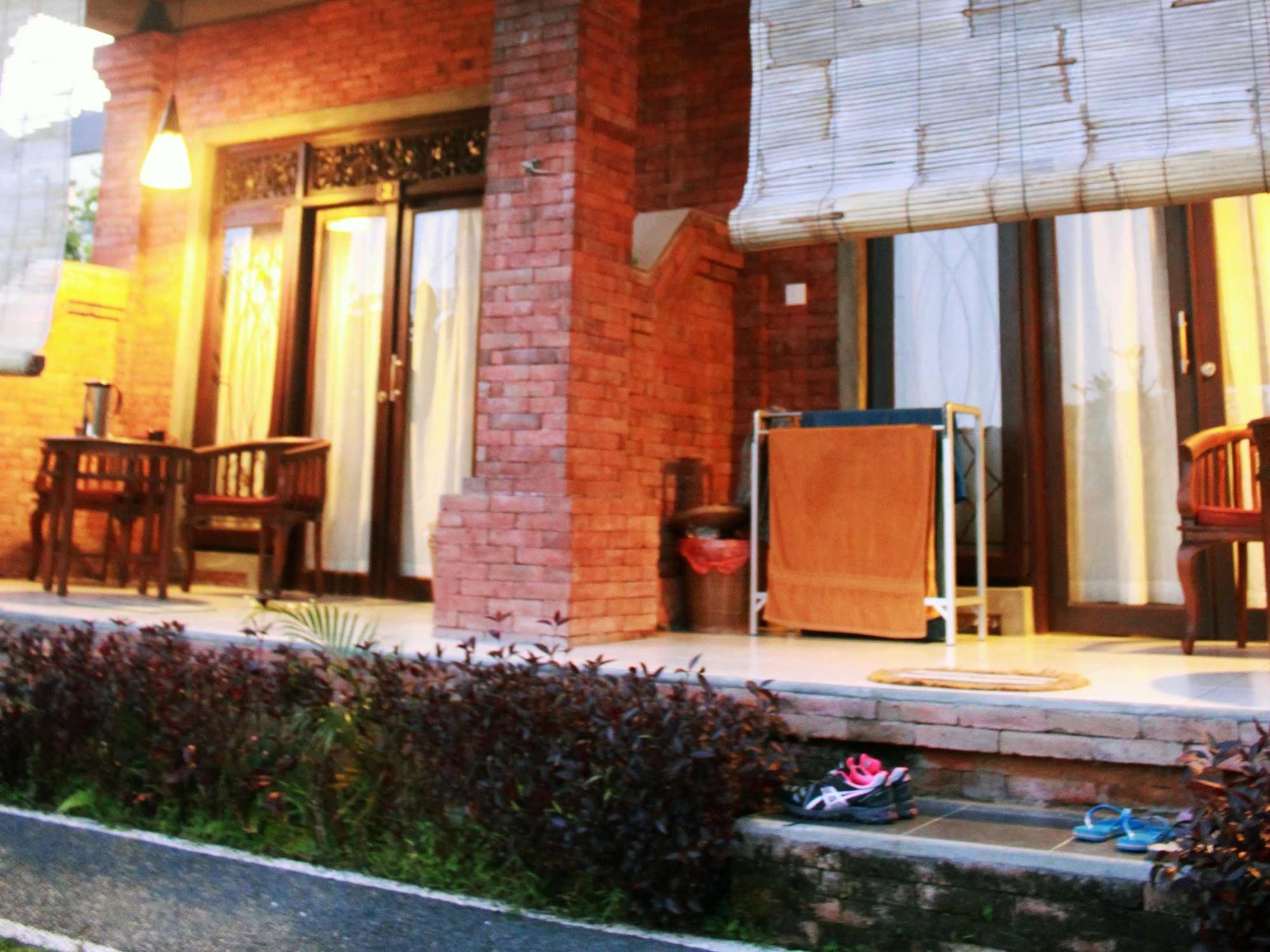 Bening Bungalow Ubud  Exterior photo
